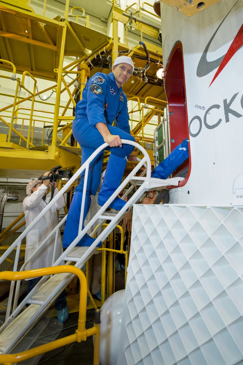 Soyuz MS-10 mission logo
