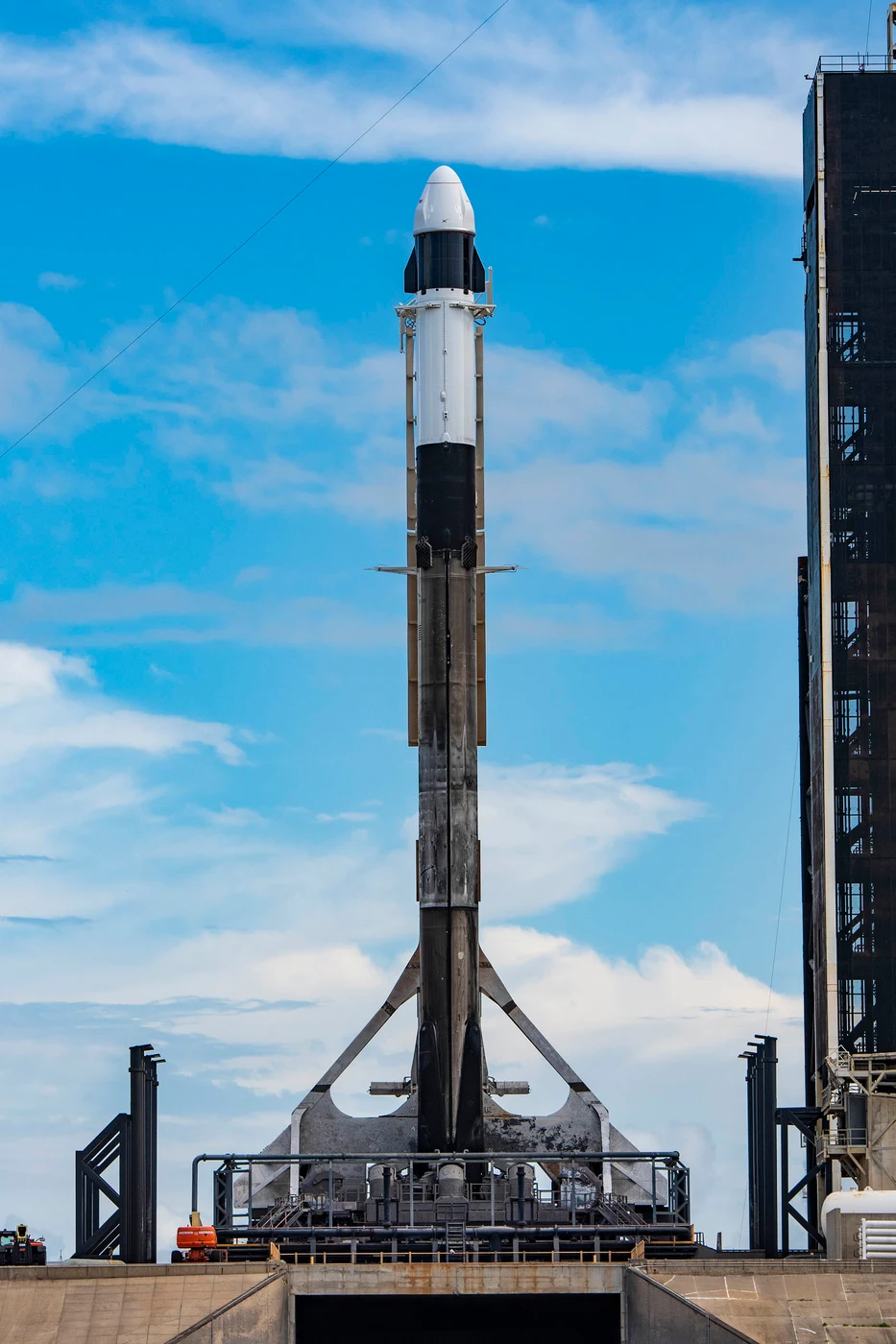 Archive image for SpaceX CRS-28