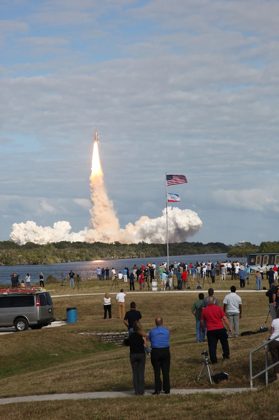 STS-129 mission logo